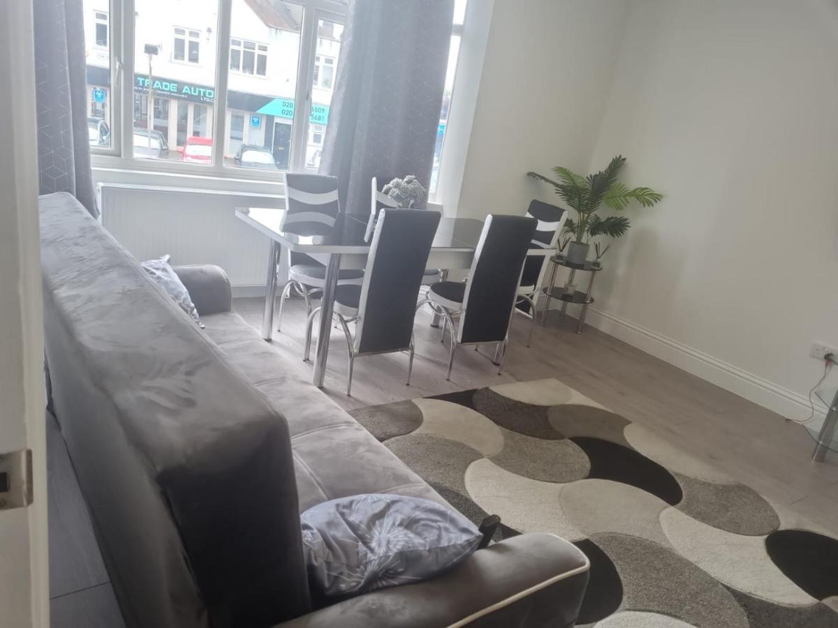 Attractive 2 Bed Apartments Free Wi-Fi And Parking Croydon Exterior photo