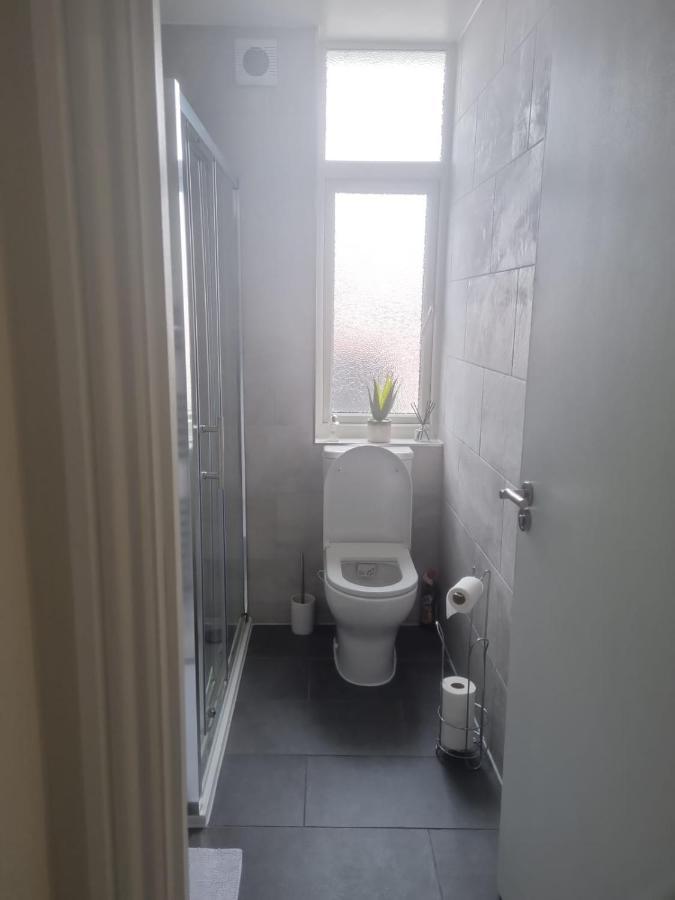 Attractive 2 Bed Apartments Free Wi-Fi And Parking Croydon Exterior photo