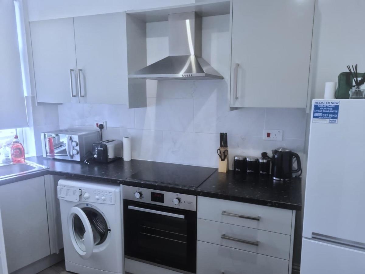Attractive 2 Bed Apartments Free Wi-Fi And Parking Croydon Exterior photo